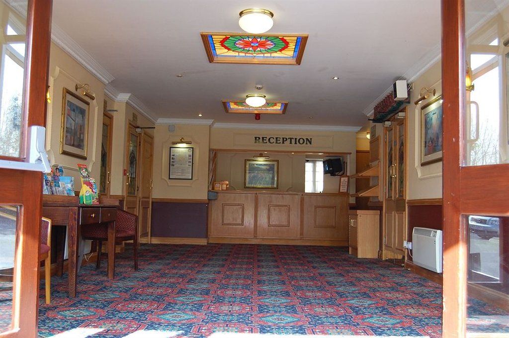 Bridge Inn คลีฟดอน ภายนอก รูปภาพ